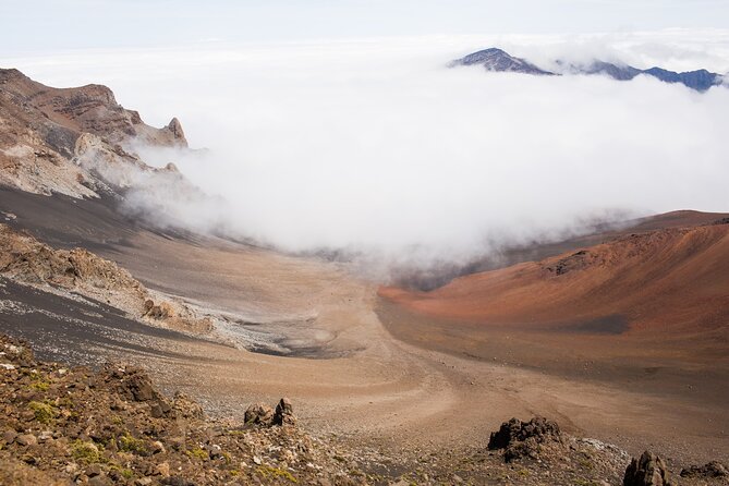 Haleakalā Sunset Spectacle: Maui's Heavenly Evening - Sunset Over the Crater