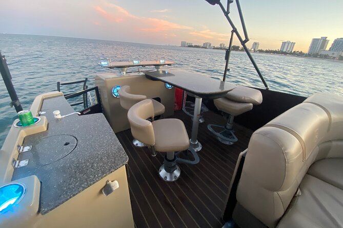 Half Day Aqua Patio Party Pontoon 1-6 People - Inclusions and Amenities