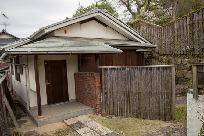 Half-Day Private Folk Crafts Tour With an Expert in Okayama - Discovering Traditional Techniques
