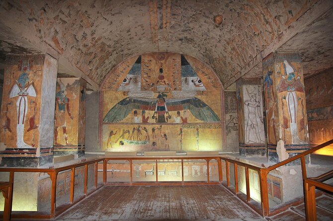 Half-Day Private Tour in Luxor Museum - Meeting and Pickup Details