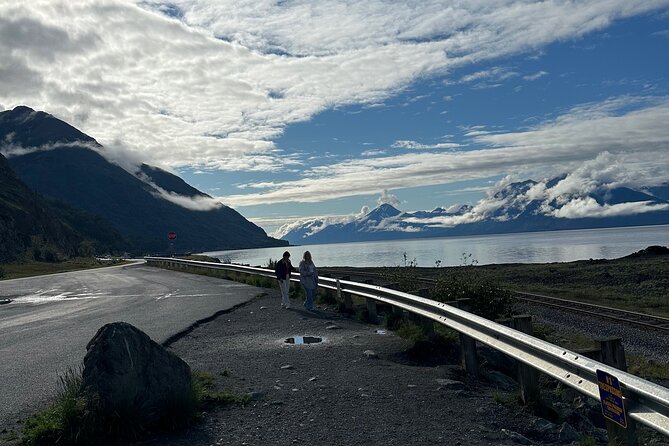 Half Day Tour Turnagain Arm - Alaska Wildlife Conservation Center - Itinerary Details