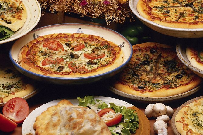 Happy Hour Downtown Pub Crawl - Food and Beverage Highlights