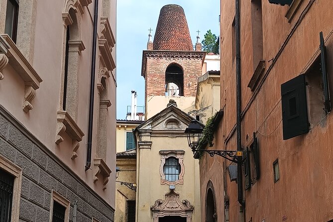 Hidden Verona Early Birds Tour-2hour Private Walking Tour - Meeting and End Points