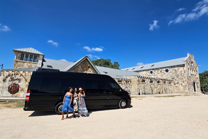 Hill Country Brewery Limousine Tour - Meeting & Pickup