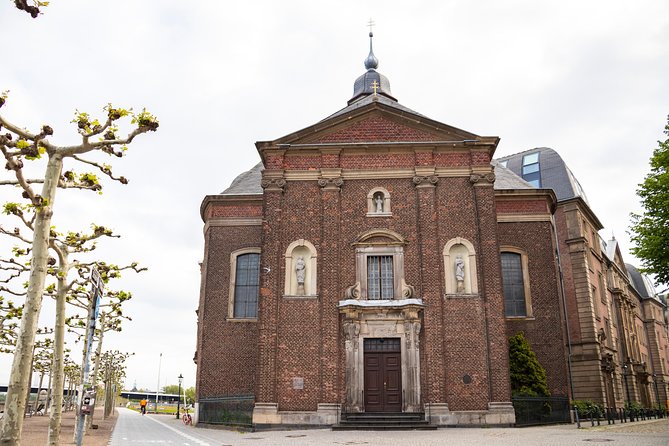 Historic Dusseldorf: Exclusive Private Tour With a Local Expert - Expertise of a Local Guide