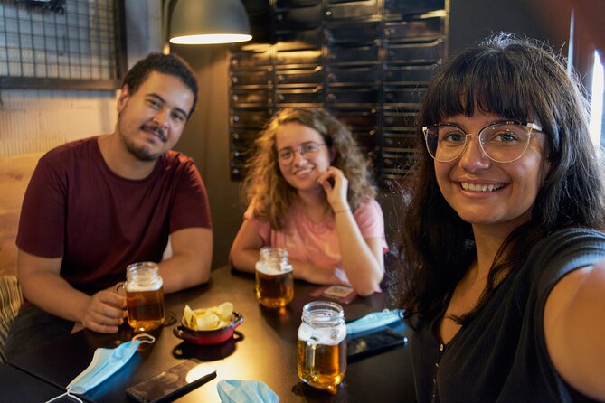Historic & Haunted Pub Crawl Tour in Galveston - Itinerary Details