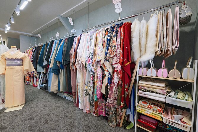 Kyoto Formal Kimono Dressing With Photoshoot at Kiyomizudera - Kimono Rental and Dressing Experience