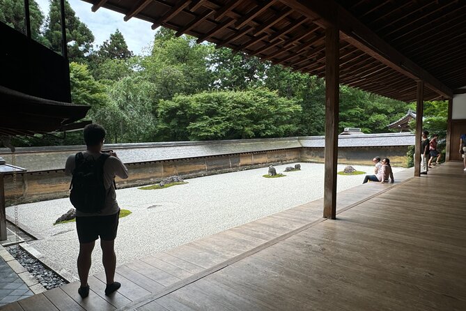 Kyoto: Ryōan-ji, Greatest Zen Garden Guided Tour in 80 Min. - Exploring the Zen Garden