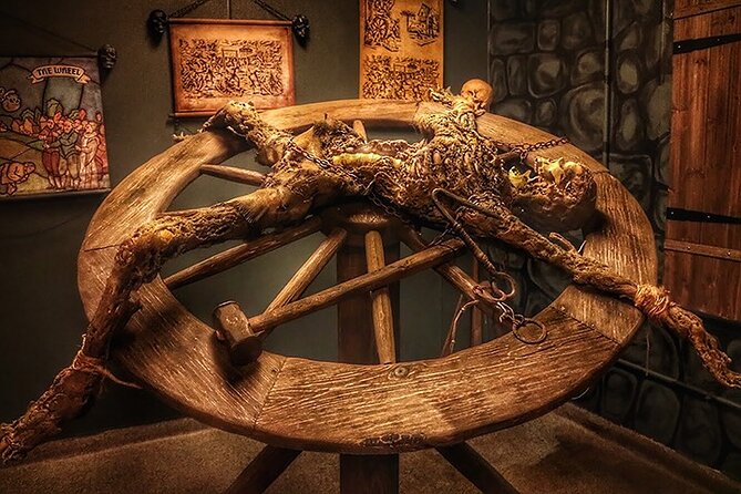 LA Medieval Torture Museum Ticket With Audio Guide and Ghost Hunting - Operating Hours and Admission