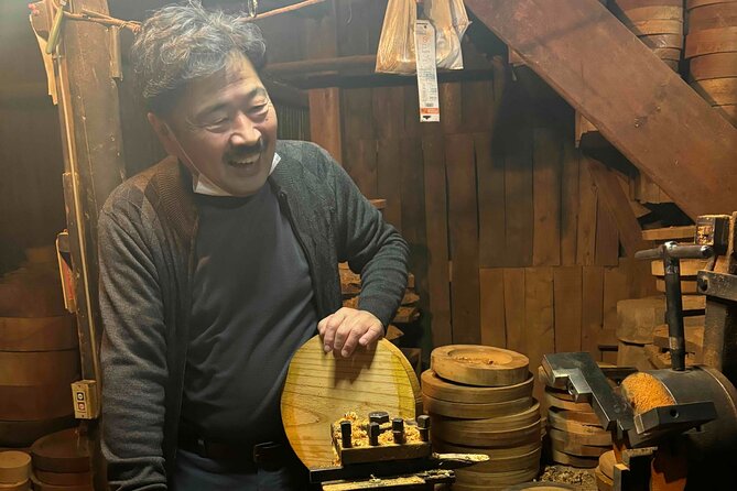 Lacquer Polishing Create Unique Japanese Tableware - Included Supplies and Guide