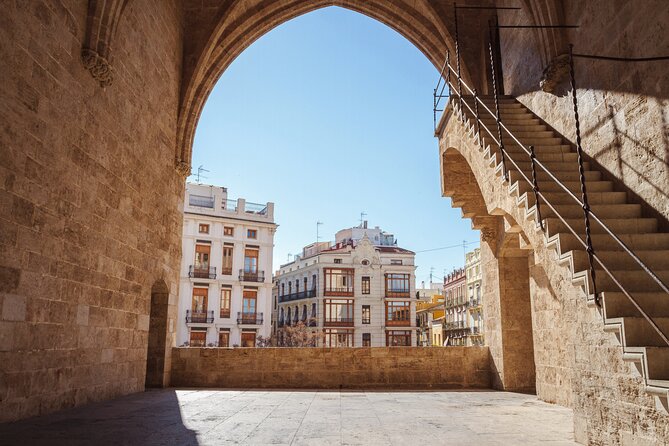 Layover in Valencia a Private Tour With a Local: Best Highlights of Valencia - Top Attractions to Visit