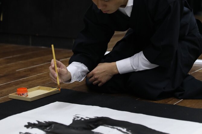 Learning Bushido & Zen at Samurai Calligraphy Near Osaka Castle - Included Features