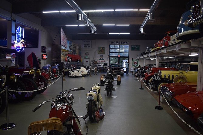 Lemay Collection Family Pack - 2 Adults; 2 Students 6yo+ - Admission Pricing