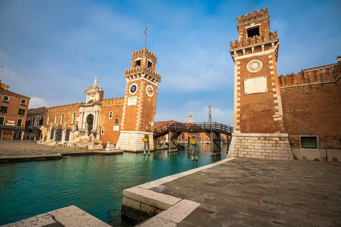 Lets Find Out Animals! Venice Walking Game Tours for Kids and Families - Spot the Winged Wonders of Venice