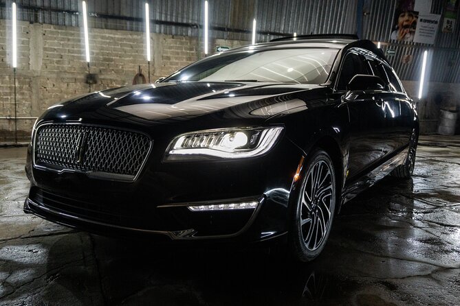 Lincoln Stretch Limo From Akumal to Cancun Airport - Comfortable Amenities Offered