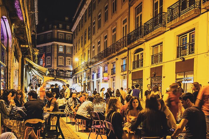 Lisbon Night Tour With Fado Show and 3-Course Portuguese Dinner - Meeting and End Points