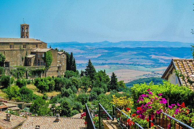 Livorno Port ShorExcursion: Montalcino Pienza Tuscany Wine&Cheese - Private vs. Shared Tour Options