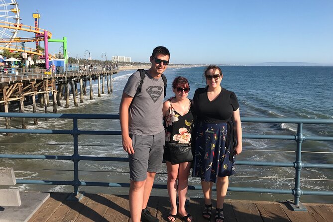 Los Angeles : Private Custom Tour With a Guide (Car Option) - Accessibility and Participation