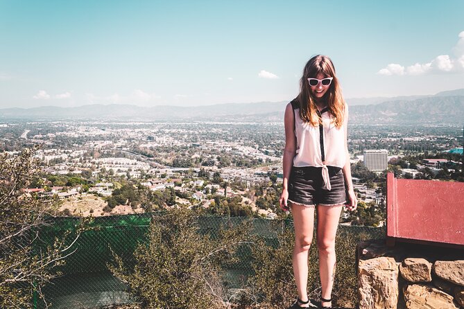 Los Angeles Private Mulholland Drive Scenic and Santa Monica Tour - Transportation Details