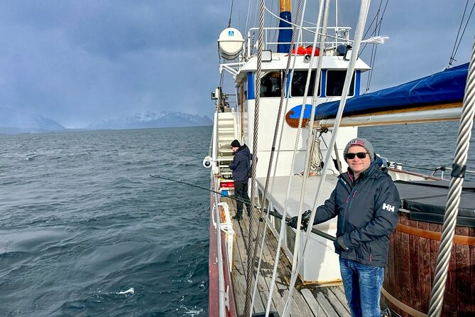 Luxury Arctic Fishing Trip and Seafood Fjord Cruise in Tromsø - Indulging in Seafood Delights
