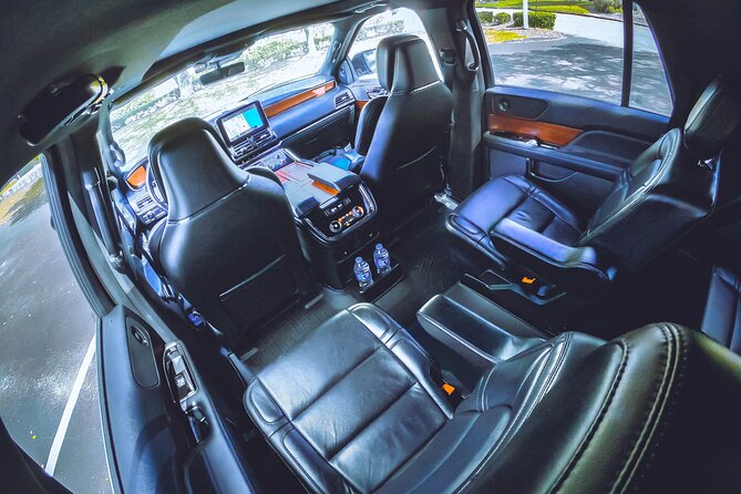 Luxury Car Transfer Review: Jacksonville to Ponte Vedra - Included Features