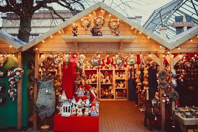 Magical Christmas Walking Tour in Dinant - Meeting and End Points