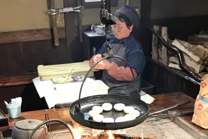 Make Oyaki Dumplings & Walk Around Zenkoji Temple in Nagano - Meeting and End Points