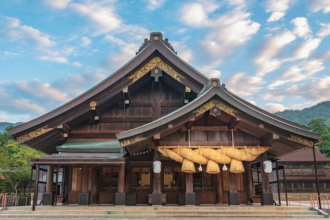 Matsue/Izumo Taisha Shrine Full-Day Private Trip With Government-Licensed Guide - Pricing and Booking Information