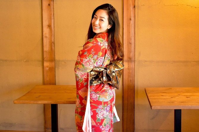 Mihara Goshushi Tour-Walking Around the Castle Town Mihara- - Discovering the Mihara Red Stamp Book