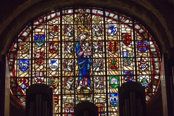 Montserrat and De Poblet Monastery - Reduced Group Hotel Pick up From Barcelona - Accessibility Options