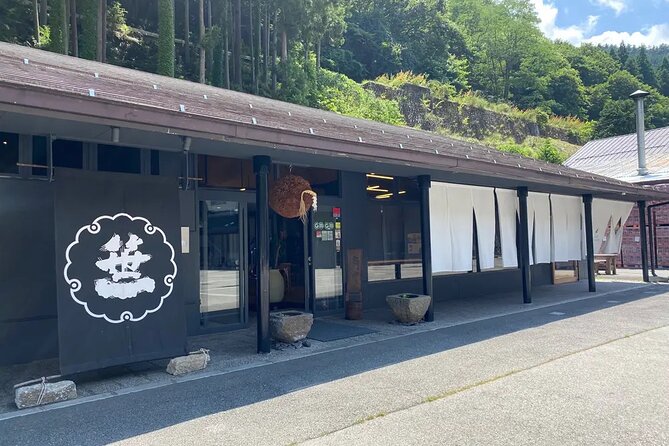 Mt. Fuji, Onsen (Tattoo Ok) & Japanese Sake, Wine & Whiskey Tour - Meeting and Pickup