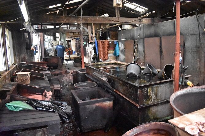 Mud Dyeing Workshop and Visit to Oshima Tsumugi Textile Factory - Immerse Yourself in the Mud Dyeing Process