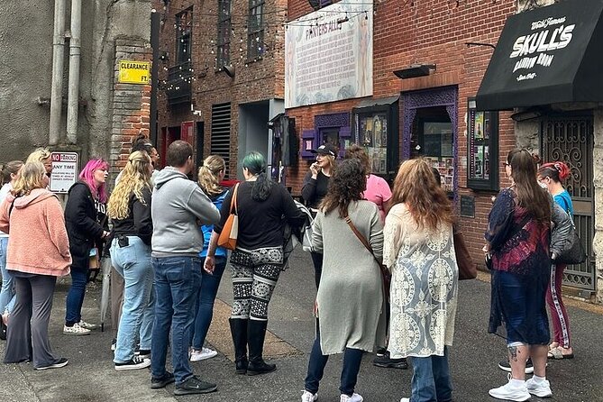 Murder on Music Row: Nashvilles Country Music True Crime Tour - Meeting and End Points