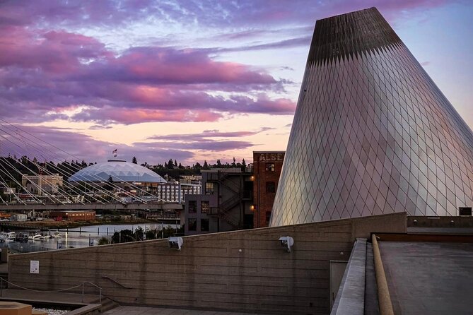 Museum of Glass and Thea Foss Waterway Walking Tour - Meeting Details