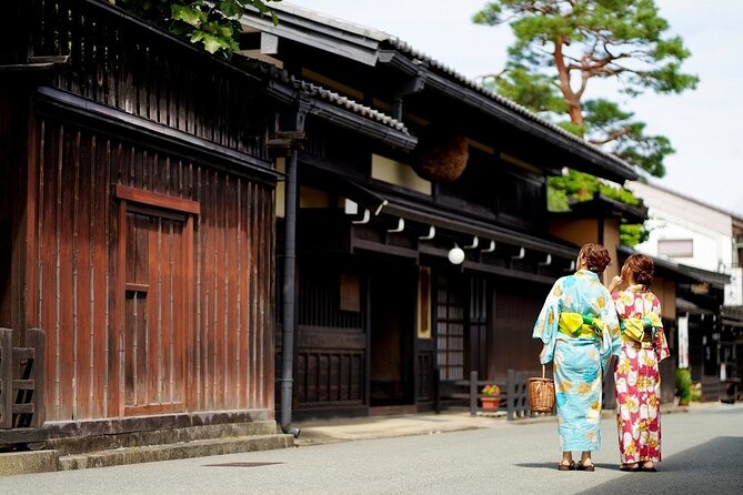 Nagoya to Hida Takayama & Shirakawago World Heritage Day Tour - Meeting and Pickup Information