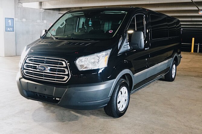 Nashville Roundtrip Airport Transfer by Private Van