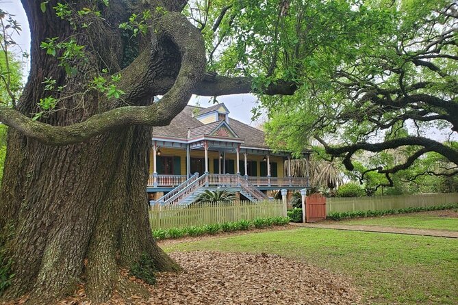 N'Awlins Luxury: Laura Plantation Tour W/Transportation - Tour Logistics