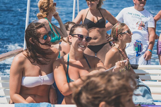 Naxos and Schinoussa Cruise With BBQ Lunch Included - Inclusions and Amenities
