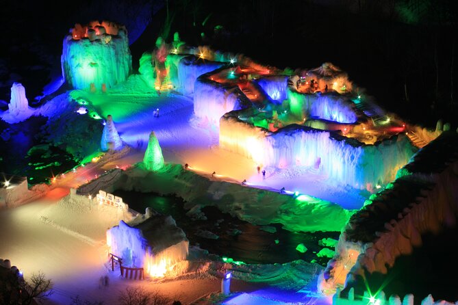 NEW Icebreakers GARINKO GO Ⅲ CRUISE and SOUNKYO ICE FALL FESTIVAL - Inclusions in the Tour Package