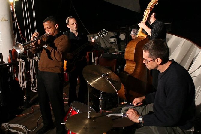 New York Harbor Wine and Jazz Sail Aboard Clipper City - Jazz Music and Ambiance