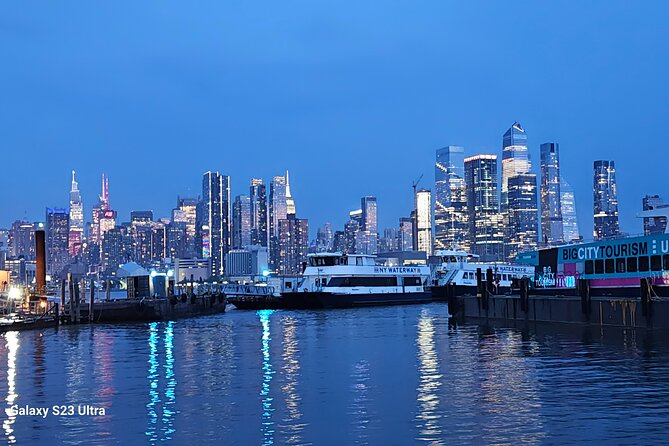 New York Skyline Magic - Private Tour With a Local - Accessibility and Participation Guidelines