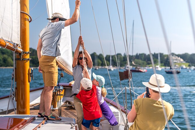 Newport Afternoon Sightseeing Sail on Classic Sailboat - Meeting Point and Logistics