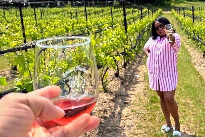 NON BUS Traverse City Old Mission Sunset Wine & Distillery Tour - Itinerary and Schedule