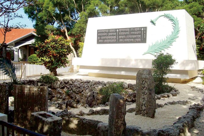 Okinawa Day Tour to the Top Sightseeing Spots - Visiting Okinawa World