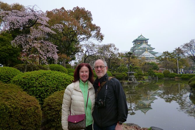 Osaka Castle and the Sumiyoshi Taisha Shrine - The Grandeur of Osaka Castle