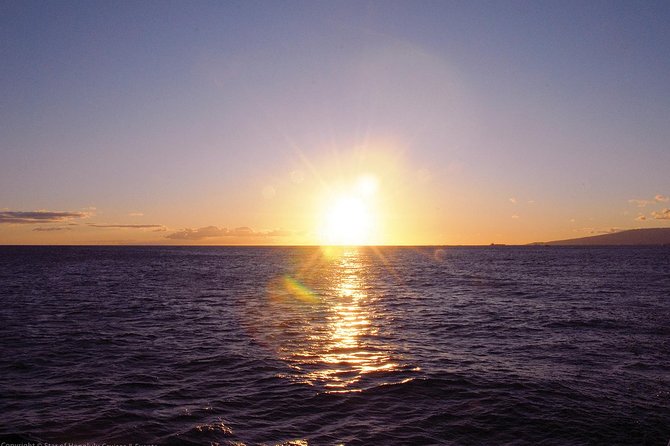 Pacific Star Sunset Buffet and Show - Entertainment and Ambiance