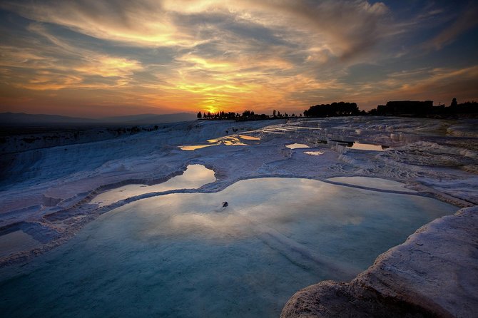 Pamukkale & Hierapolis Day-Trip From Kusadasi - Marveling at the Ancient City of Hierapolis