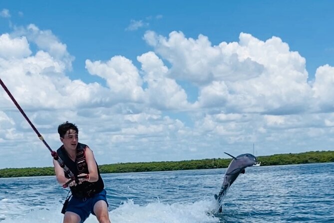 Party Pontoon Boat and Watersports Tour Review - Accessibility and Suitability