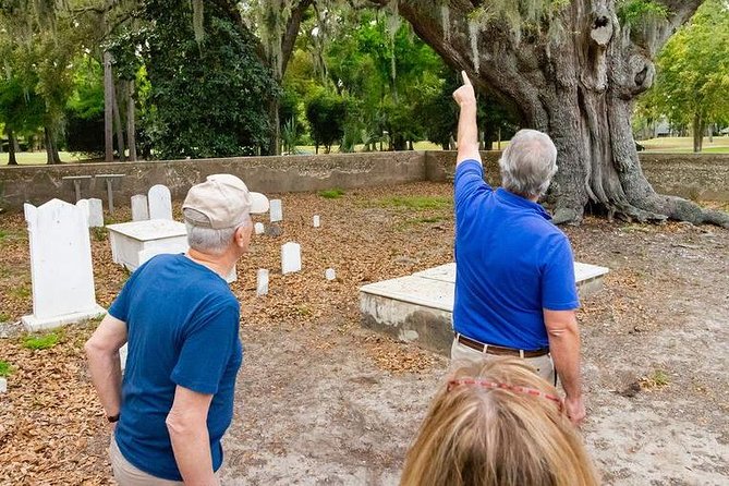 Pat Conroys Beaufort Tour by Golf Cart - Tour Logistics
