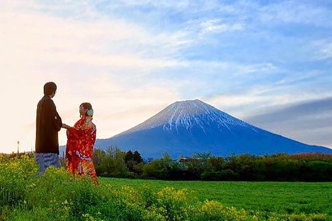 Photo Wedding at the Most Beautiful Mt. Fuji by Professionals - Package Details